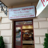 Piekarnia Cukiernia Szelców Na zewnątrz
