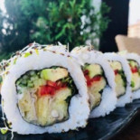 77 Sushi Dania