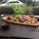 Stan Surowy Nourriture