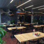 Posmakuj À l'intérieur