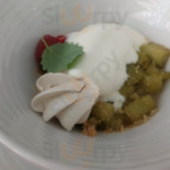 16 Stołów À l'intérieur