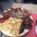 Deja Vu Pub Nourriture