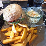 Wół I Spółka Nourriture