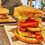 Jenn's Burger Comida