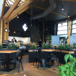 Kurt Scheller Bistro À l'intérieur