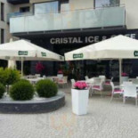 Cristal Cafe Na zewnątrz