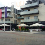 Cristal Cafe Na zewnątrz