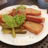 Kardamon À l'intérieur