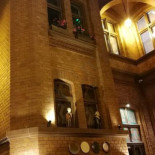 Artus À l'intérieur