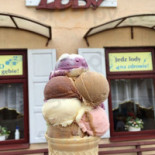 Józefowskie Roztoczańskie Lody Z Tradycją Außen