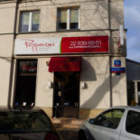 Pizzeria Pepperoni Na zewnątrz