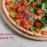 Pizzeria Venezia Wewnątrz