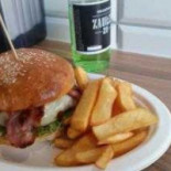 Wytwornia Burgerow Zaulek 20 Dania