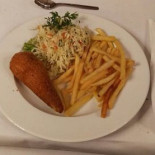 Pod Szyszkami Dania