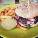 Sztamfer Burger Nourriture