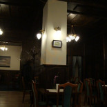 W Ratuszu Nourriture