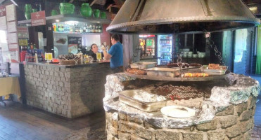 Agat À l'intérieur