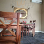 Trattoria Domenica Wewnątrz