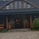 Firlejowe Sioło Na zewnątrz