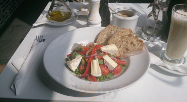 Calimero Café Comida