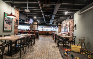 Ludovisko À l'intérieur