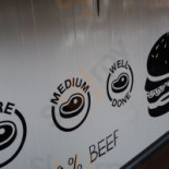 Dr Burger Wewnątrz
