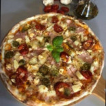 Riplej Pizzeria Włoska Dania