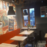 Chilli Mili Garwolin À l'intérieur