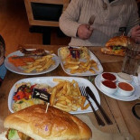 Goral Burger Dania