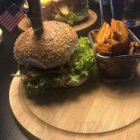 Pin Up American Burger Dania