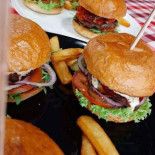 Mr Burger I Spółka Dania
