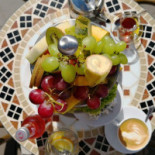 Shuk Mezze Dania
