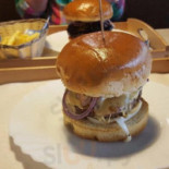 Miły Burger Comida