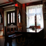 Pod Strzechą À l'intérieur