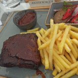 Rock And Rondel Comida