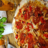 Sisi Pizzeria Comida