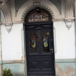 Pod Aniołami Pierogarnia Na zewnątrz