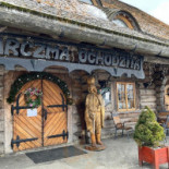 Karczma Ochodzita Na zewnątrz