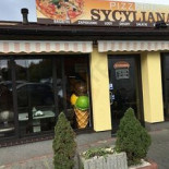 Pizzeria Sycyliana Na zewnątrz