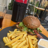 Skrzydlaty Byk Comida