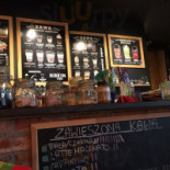 Centrum Klubokawiarnia Wewnątrz