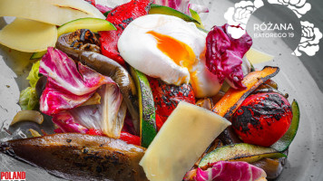 Różana Batorego 19 Nourriture