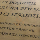 Gospoda Pod Jemiołami Wewnątrz
