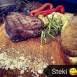 Fabryka Pizzy inside