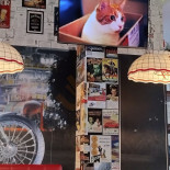 Billy's American Restaurants Dentro