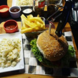 Pin Up American Burger Dania