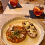 Chapter One by Piotr Kwiatosz Nourriture