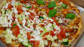 Pracownia Pizzy Naramowice food