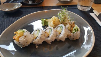 Hoshi Sushi food