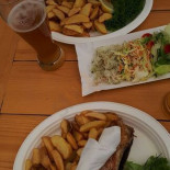 A Nóż Widelec Ryba À l'intérieur